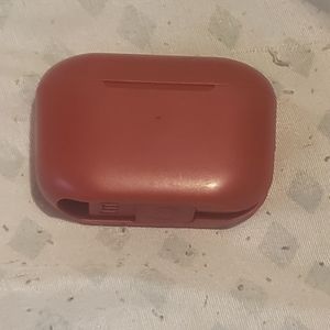 JLab Go Air Pop Charger